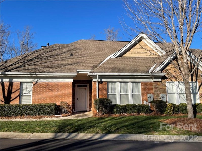 Property image 2 at 10930 Casetta Drive, Matthews, NC 28105