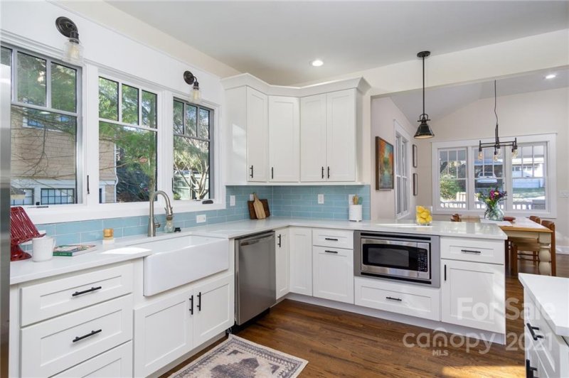 Property image 5 at 7 Cornelia Street, Asheville, NC 28801