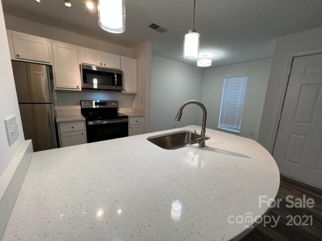 Property image 3 at 20 Hamiltons Harbor Drive, Lake Wylie, SC 29710