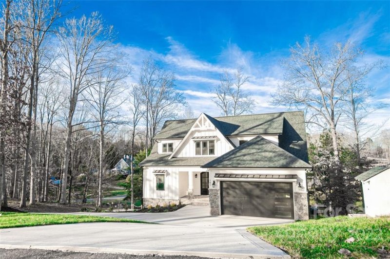 Property image 2 at 107 Jami Wind Court, Mooresville, NC 28115