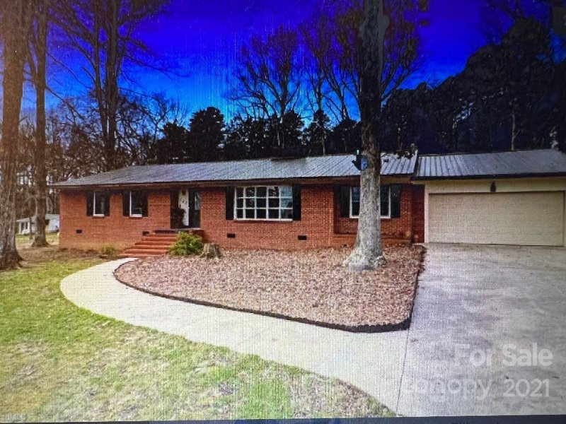 122 Forest Park Drive