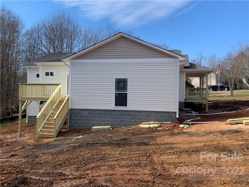 Property image 4 at 1536 Farmington Hills Drive, Conover, NC 28613