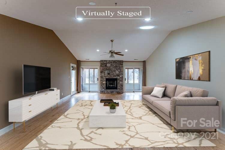 Property image 3 at 19 Foxglove Court, Asheville, NC 28805