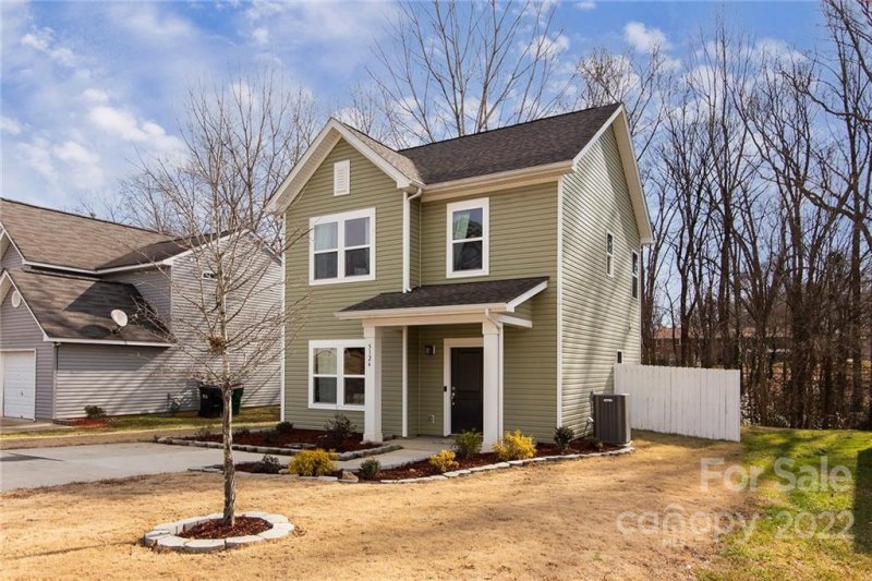 Property image 2 at 5126 Elizabeth Road, Charlotte, NC 28269