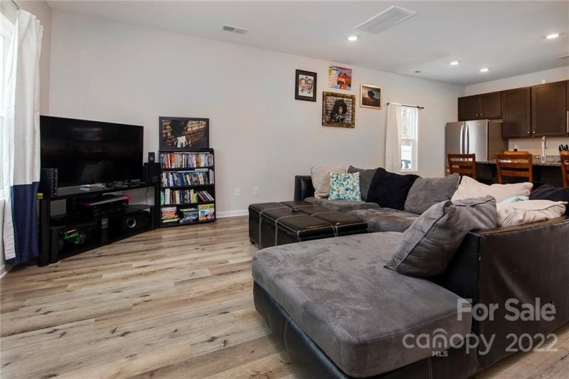 Property image 5 at 5126 Elizabeth Road, Charlotte, NC 28269