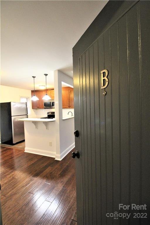 Property image 2 at 4911 Park Road, Charlotte, NC 28209