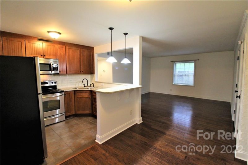 Property image 3 at 4911 Park Road, Charlotte, NC 28209