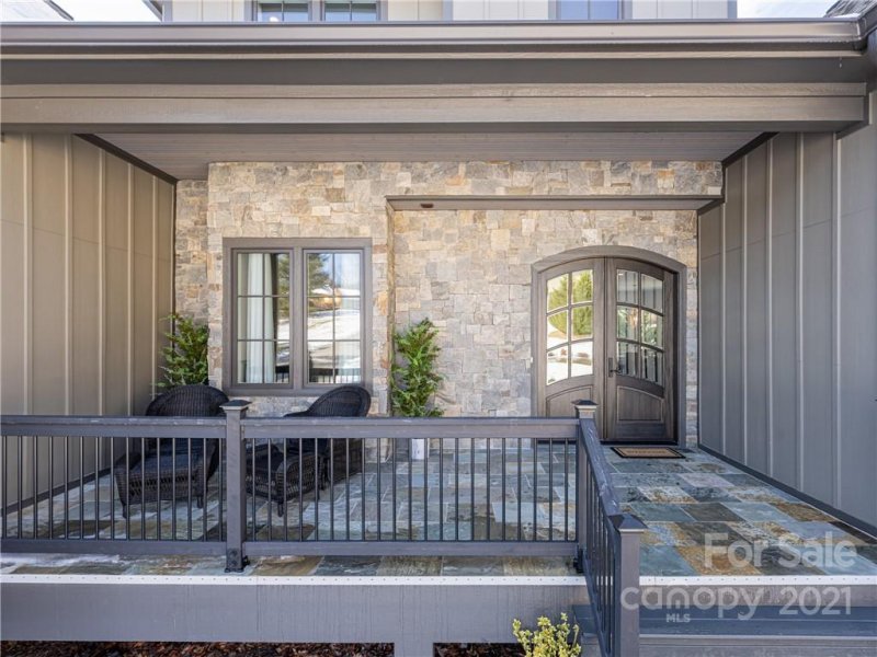 Property image 3 at 21 King View Drive, Fletcher, NC 28732