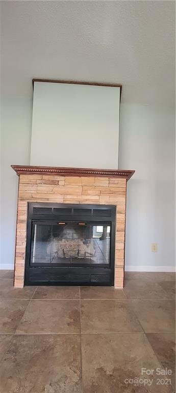 Property image 2 at 221 Creek View Road, Mooresville, NC 28117