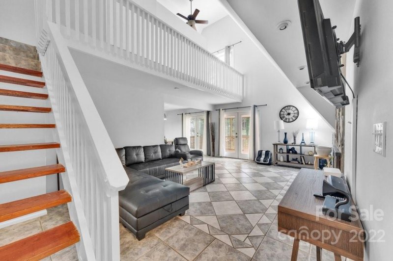 Property image 4 at 222 Oak Creek Drive, Charlotte, NC 28270