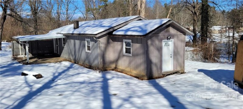 Property image 4 at 1602 Georgia Avenue, Hendersonville, NC 28739