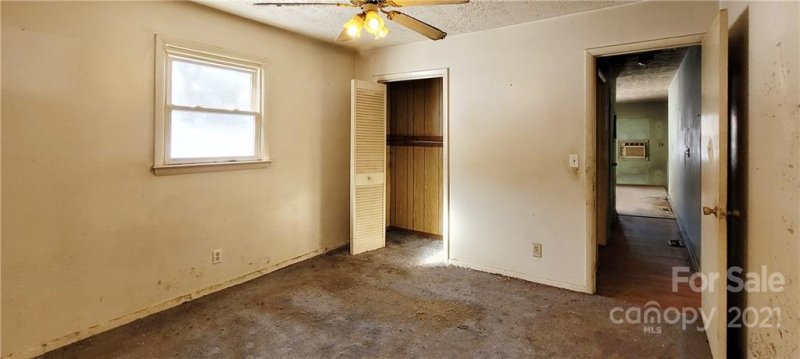 Property image 5 at 1602 Georgia Avenue, Hendersonville, NC 28739