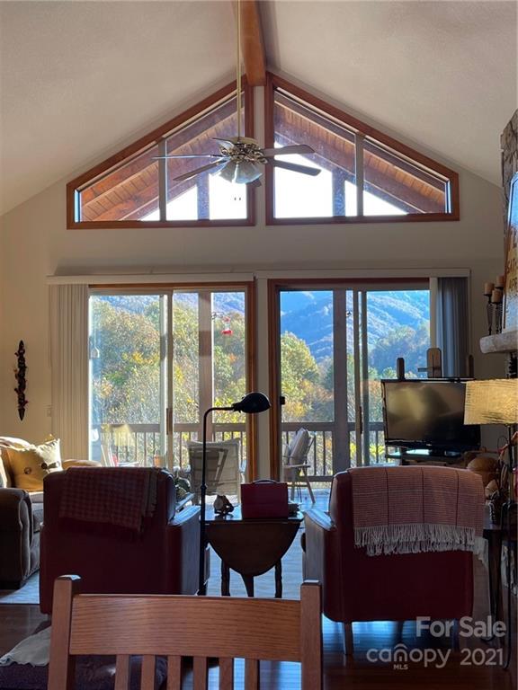 Property image 4 at 160 White Oak Pointe, Whittier, NC 28789