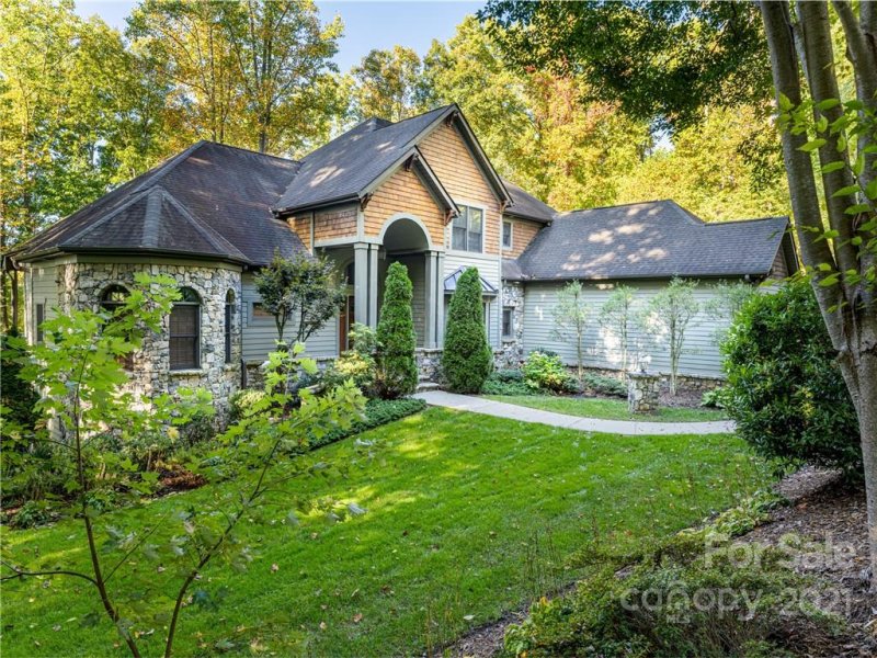 Property image 2 at 18 Fall Mountain Road, Asheville, NC 28803