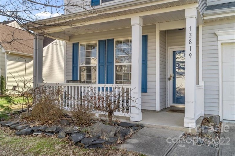 Property image 2 at 13819 Millers Creek Lane, Charlotte, NC 28278