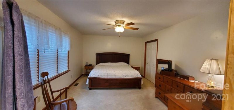 Property image 5 at 302 Knollwood Drive, Forest City, NC 28043