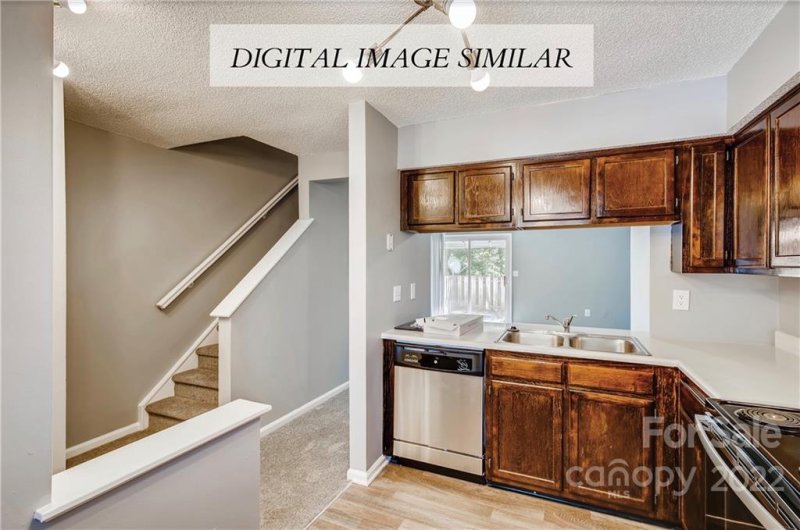 Property image 2 at 636 Lex Drive, Charlotte, NC 28262