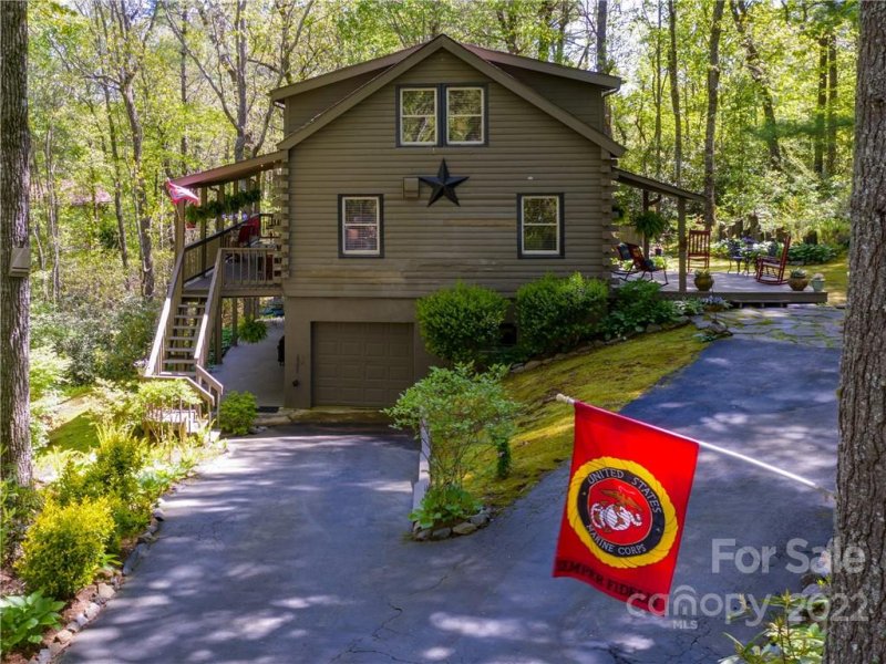 Property image 4 at 475 Hiwassee Road, Lake Toxaway, NC 28747