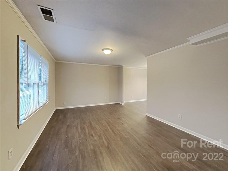 Property image 3 at 2818 Dellinger Drive, Charlotte, NC 28269