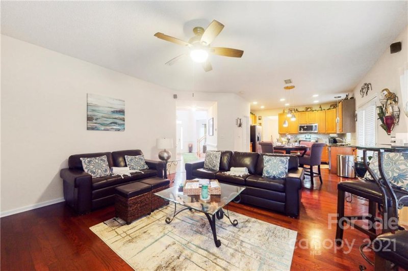 Property image 5 at 10641 Partridgeberry Drive, Charlotte, NC 28213