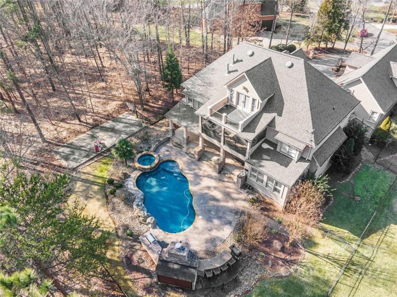 Property image 4 at 254 Bay Shore Loop, Mooresville, NC 28117