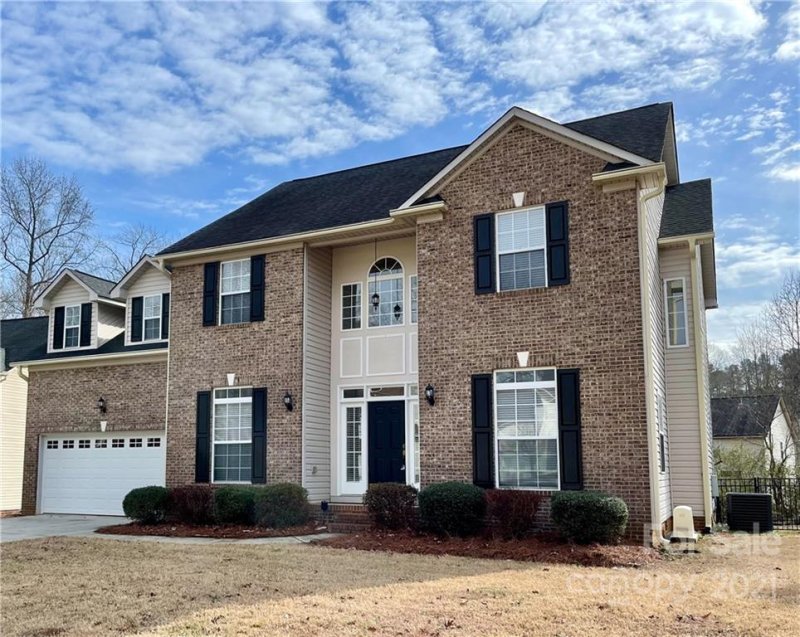 2516 Macie Glen Court