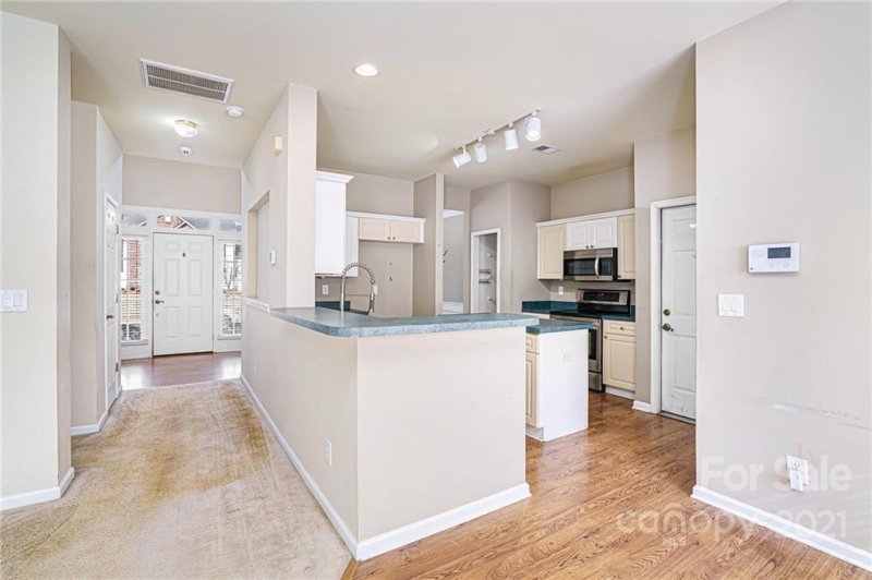 Property image 4 at 2516 Macie Glen Court, Matthews, NC 28105