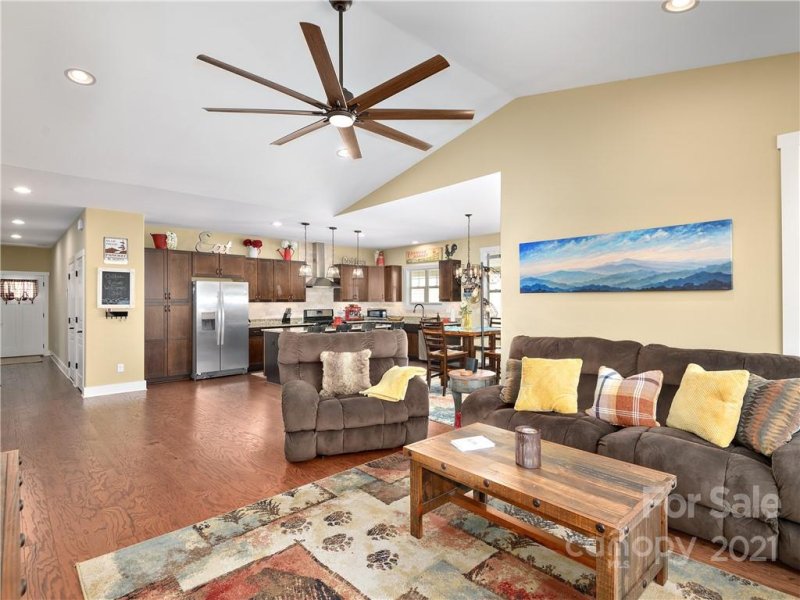 Property image 3 at 26 Meeting Street, Asheville, NC 28803