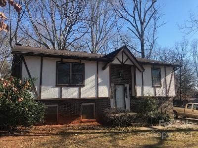 Property image 2 at 4634 Kings Court, Hickory, NC 28602