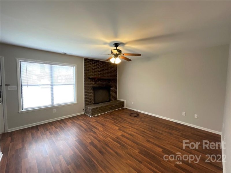 Property image 2 at 2325 Brookview Court, Rock Hill, SC 29732