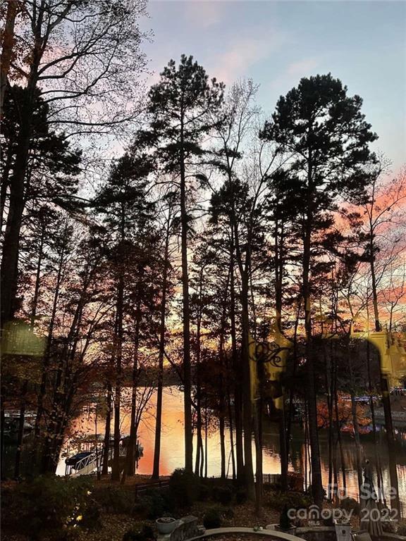 Property image 3 at 136 Holt Lane, Mooresville, NC 28117