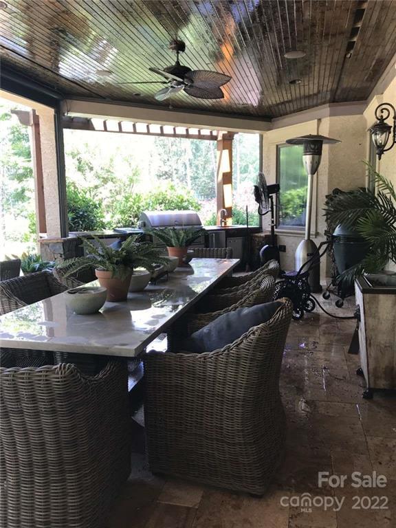 Property image 4 at 136 Holt Lane, Mooresville, NC 28117