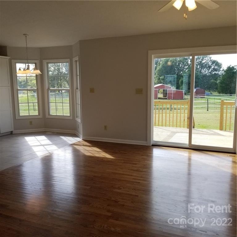 Property image 4 at 1444 Farmington Hills Drive, Conover, NC 28613
