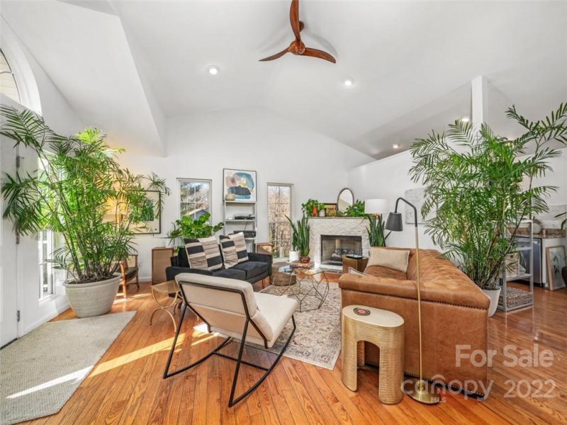 Property image 5 at 33 Sheppard Drive, Asheville, NC 28806