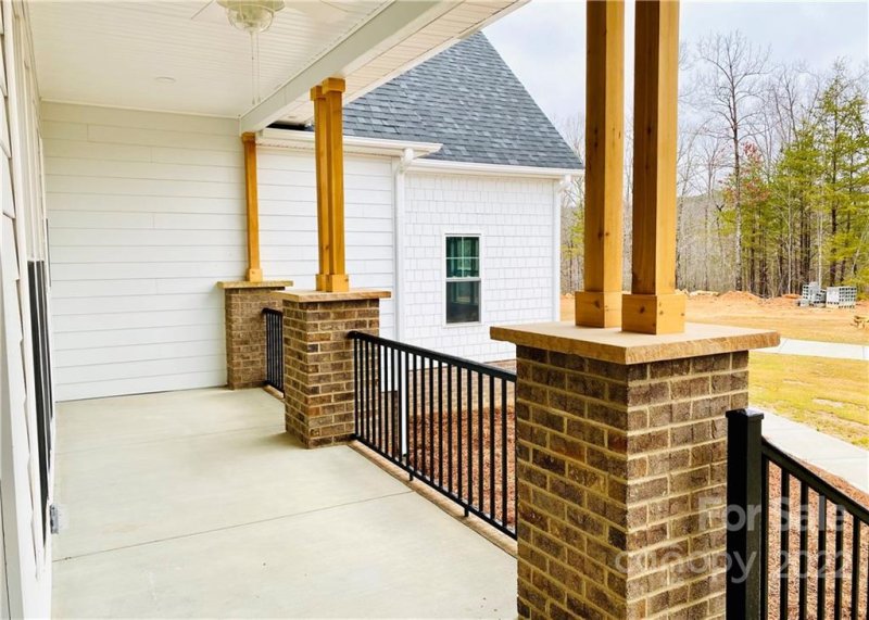 Property image 5 at 5000 Kings Pinnacle Drive, Kings Mountain, NC 28086