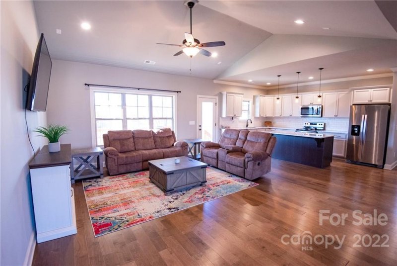 Property image 5 at 110 Hatford Court, Statesville, NC 28625