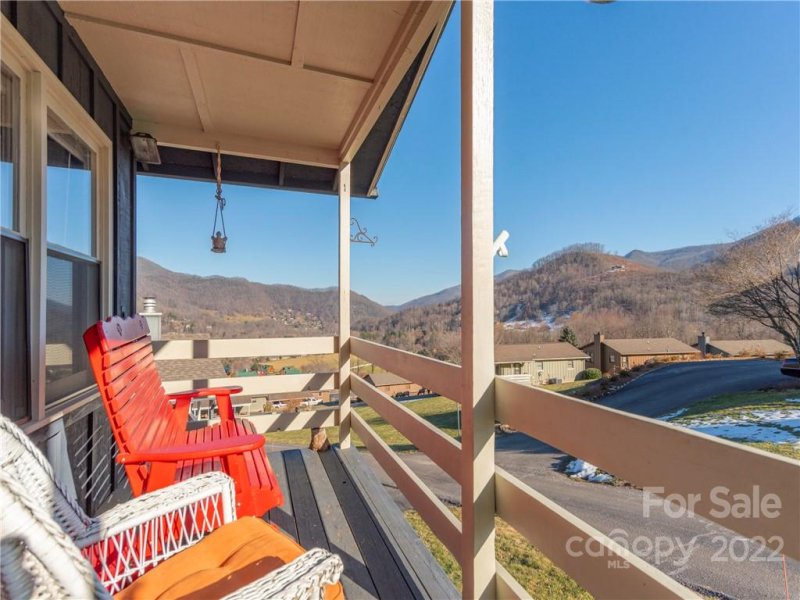 Property image 3 at 134 Stoney Ridge Loop, Maggie Valley, NC 28751