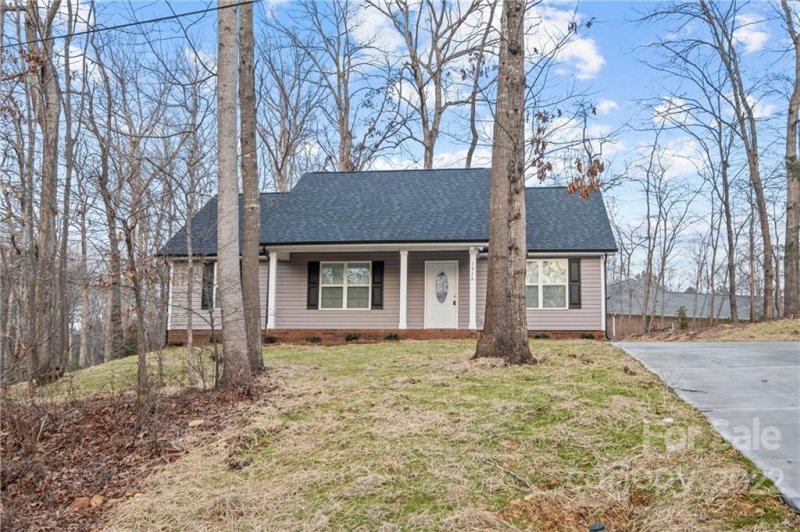 Property image 2 at 1918 Hemlock Drive, Albemarle, NC 28001