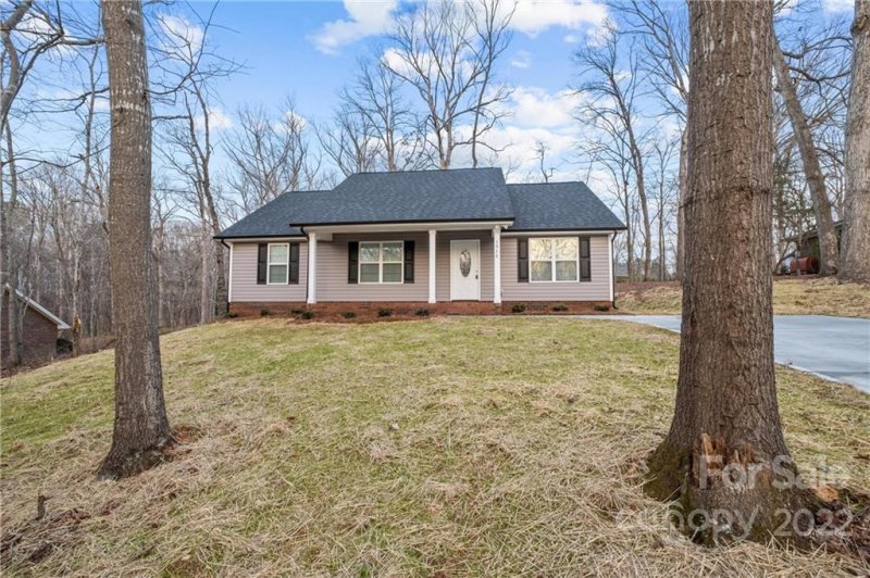 Property image 3 at 1918 Hemlock Drive, Albemarle, NC 28001