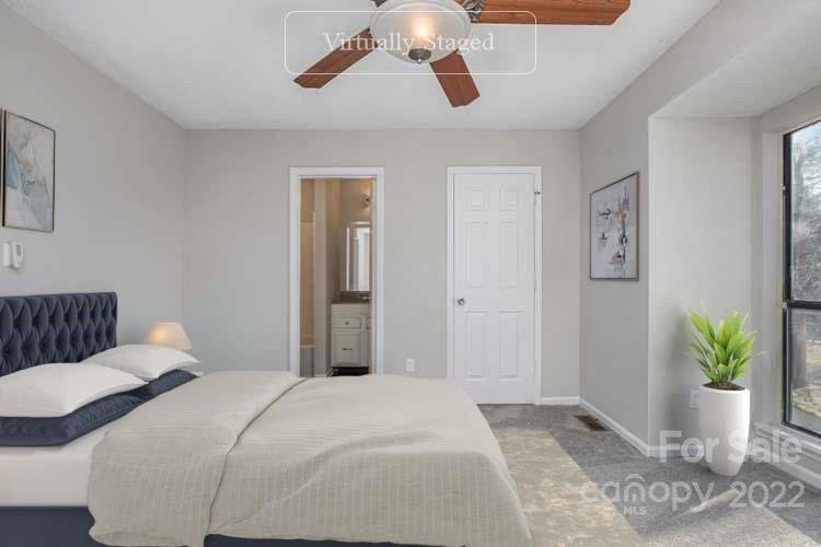 Property image 3 at 10975 Carmel Crossing Road, Charlotte, NC 28226