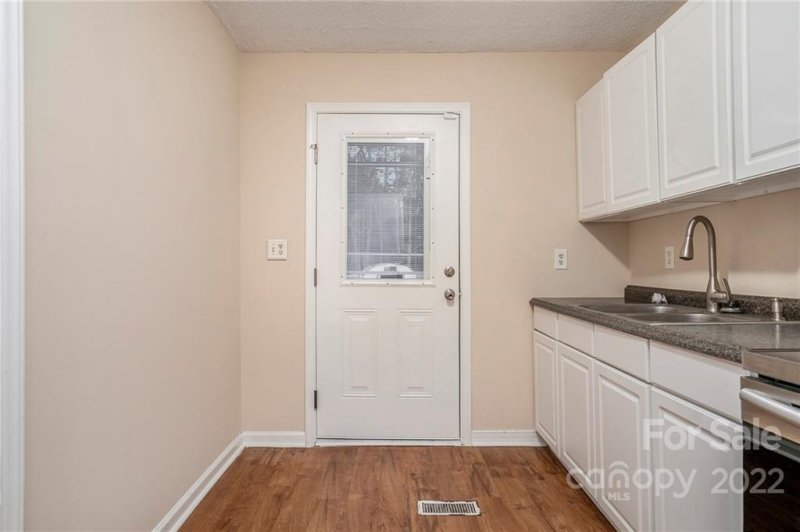 Property image 4 at 4907 Jamee Drive, Gastonia, NC 28056