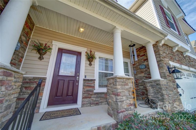 Property image 3 at 572 Putting Drive, Fort Mill, SC 29715