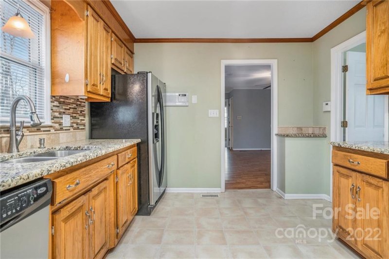 Property image 4 at 7464 Deer Track Drive, Denver, NC 28037