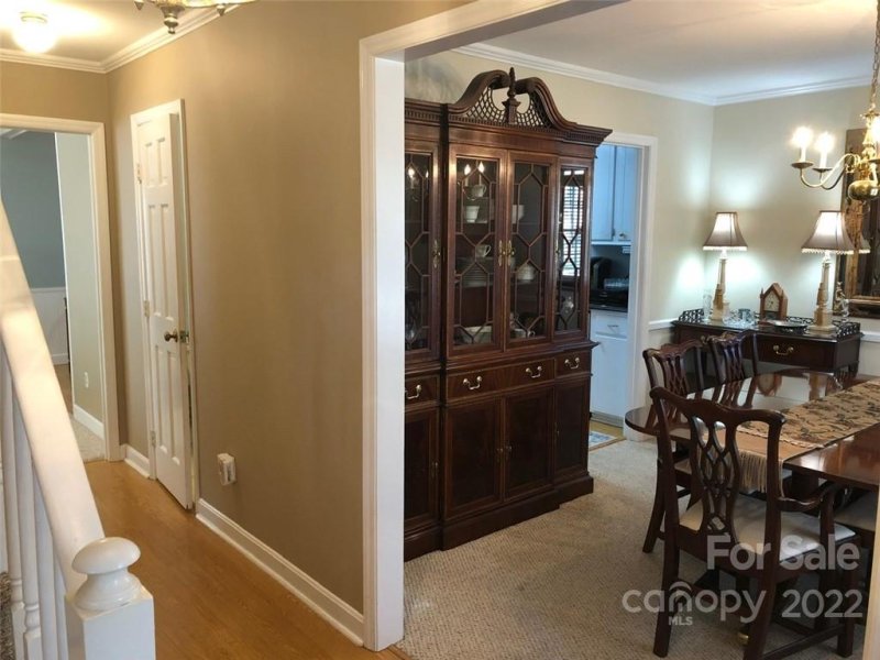 Property image 3 at 6106 Sharon Hills Road, Charlotte, NC 28210