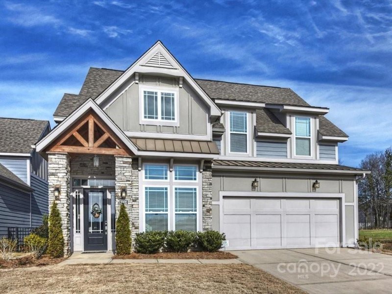 Property image 2 at 2002 Laney Pond Road, Matthews, NC 28104