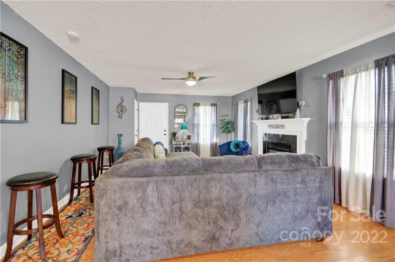Property image 4 at 1427 Mandy Place Court, Charlotte, NC 28216