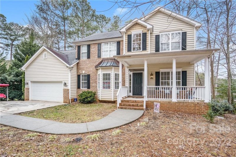 Property image 3 at 2483 Wellesbourne Lane, Sherrills Ford, NC 28673