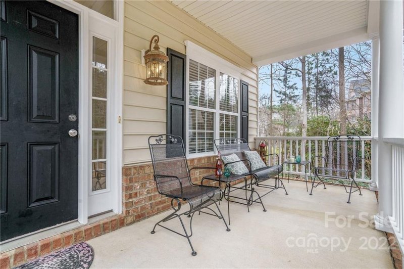 Property image 4 at 2483 Wellesbourne Lane, Sherrills Ford, NC 28673
