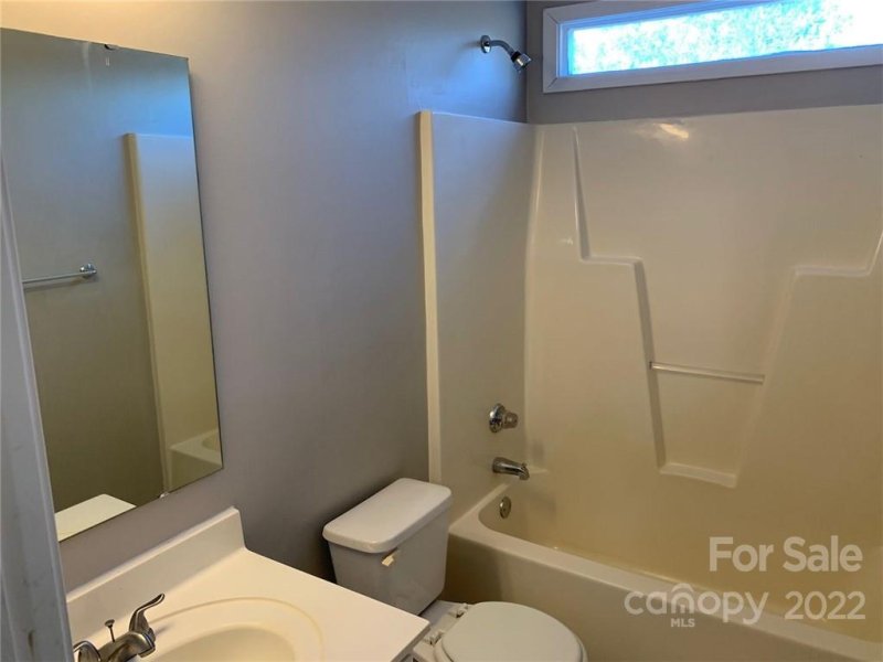 Property image 5 at 416 Long Creek Parkway, Charlotte, NC 28214