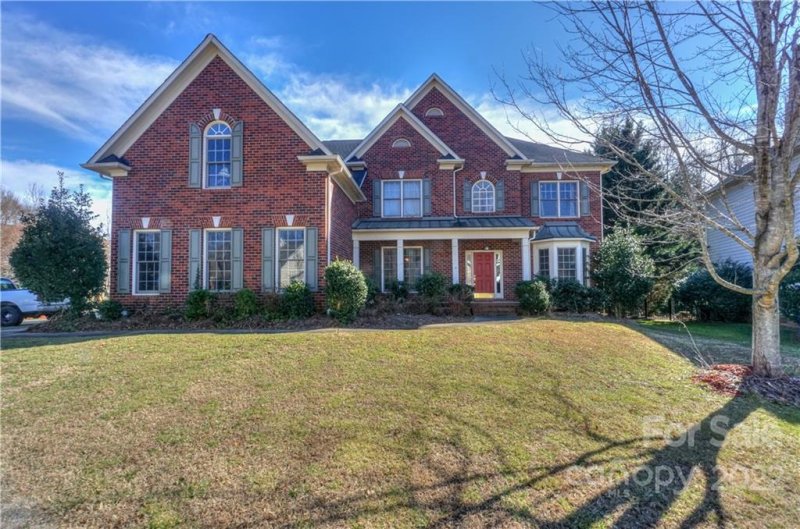 Property image 3 at 20128 Coachmans Wood Lane, Cornelius, NC 28031